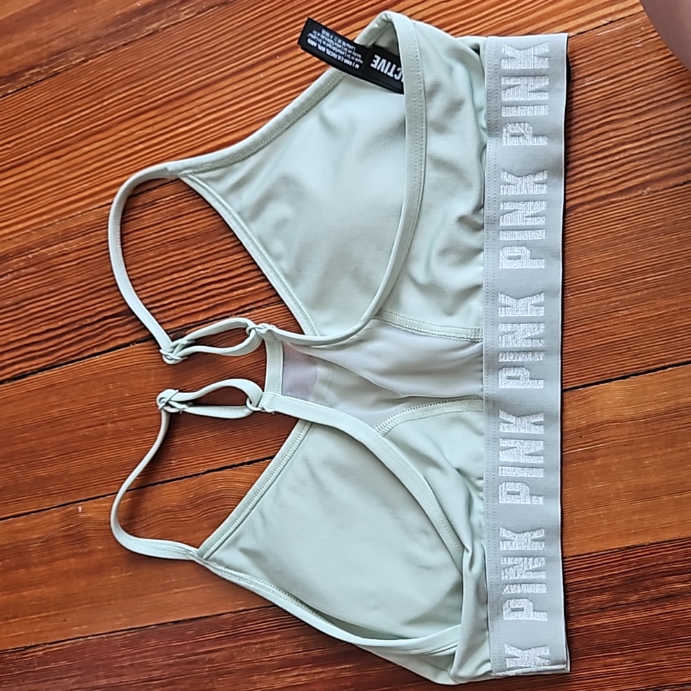 Sports bra - Picture 2 of 3